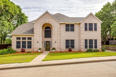801 Timberwolf Court, Crowley TX 76036