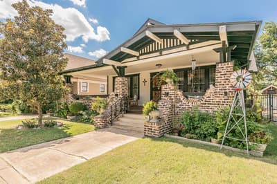 2238 College Avenue, Fort Worth TX 76110
