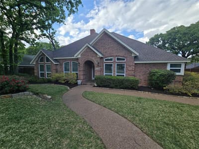 2954 Woodland Hills Drive, Grapevine TX 76051