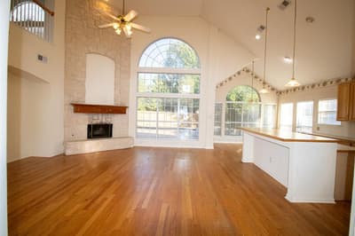 7800 Pirate Point Circle, Arlington TX 76016 - Photo 5