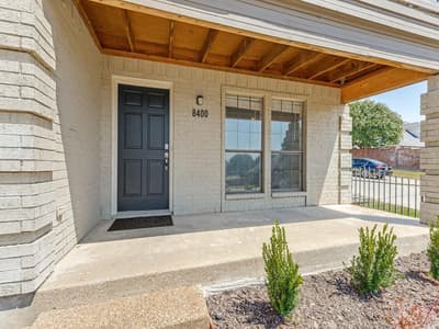 8400 Golf Club Circle, Fort Worth TX 76179 - Photo 3