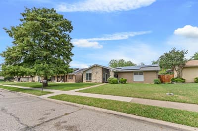 3705 Flamingo Lane, Irving TX 75062