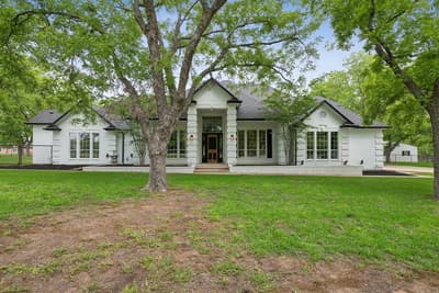 5501 Equestrian Drive, Granbury TX 76049