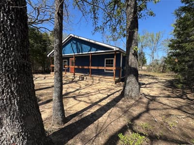 232 E Quanah Road, Mabank TX 75156 - Photo 2