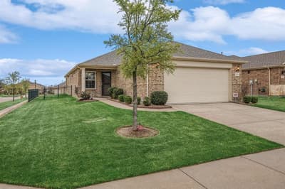 1898 Beachside Drive, Frisco TX 75036