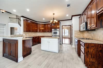 725 Chapel Court, Allen TX 75002 - Photo 3