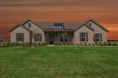 709 Water Side Drive, Van Alstyne TX 75495