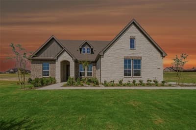 707 Water Side Drive, Van Alstyne TX 75495
