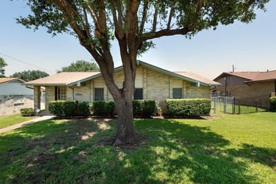 1315 Aldenwood Drive, Dallas TX 75232