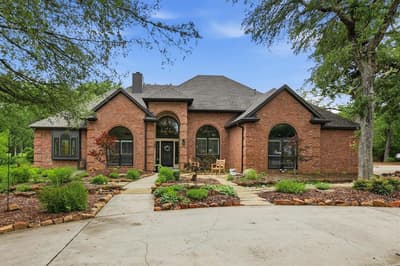 101 W Oak Shores Drive, Cross Roads TX 76227