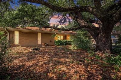 104 Forest Lane, Hillsboro TX 76645