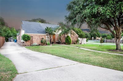 810 Highland Hills Lane, Highland Village TX 75077