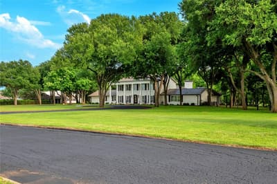 200 Legacy Downs Drive, Fort Worth TX 76126 - Photo 2