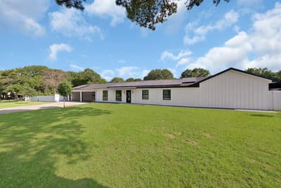 620 E 6Th Street, Springtown TX 76082 - Photo 3