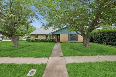2524 Glen Lea Drive, Irving TX 75062 - Photo 2