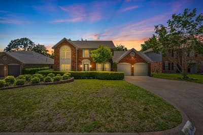 4138 Mapleridge Drive, Grapevine TX 76051 - Photo 2
