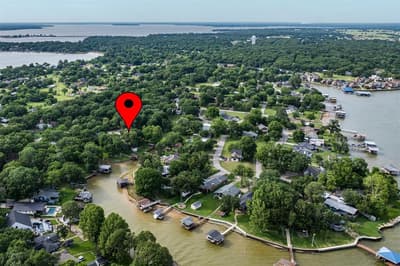 118 Robin Hood Way, Gun Barrel City TX 75156 - Photo 2