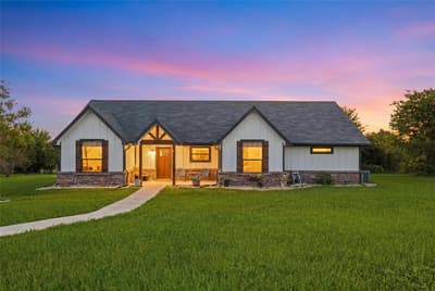 1026 Julia Court, Rio Vista TX 76093