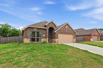1924 CARRINGTON, Glenn Heights TX 75154 - Photo 2