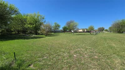 119 Enchanted Lakes Drive, Azle TX 76020 - Photo 3