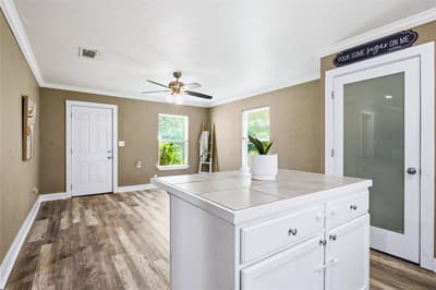 2121 W Bond Street, Denison TX 75020 - Photo 4