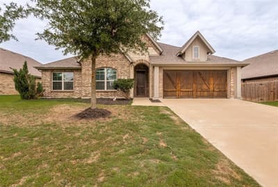541 Windrow Lane, Waxahachie TX 75165