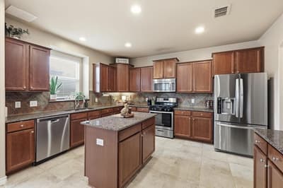 2825 Treasure Cove Drive, Lewisville TX 75056
