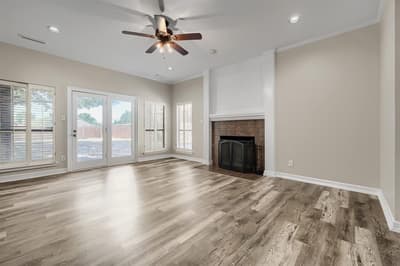 100 Coventry Court, Irving TX 75061 - Photo 4