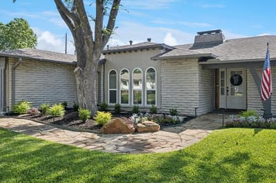 15651 Terrace Lawn Circle, Dallas TX 75248 - Photo 2