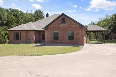 425 Indian Mountain Court, Granbury TX 76048 - Photo 3