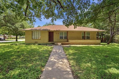 2806 E Atoll Drive, Dallas TX 75216