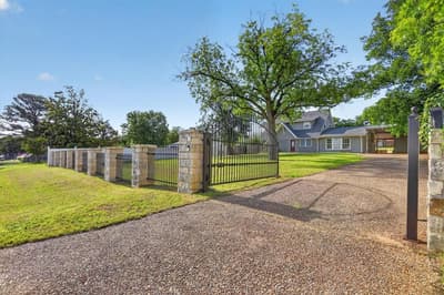 12410 Deeds Court, Azle TX 76020 - Photo 2