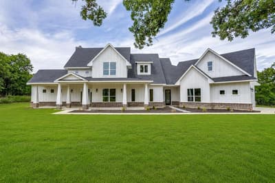 247 Silver Lakes Drive, Sunset TX 76270