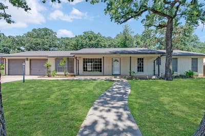 3505 Oak Haven Drive, Forest Hill TX 76119 - Photo 2