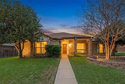 1635 Cemetery Hill Road, Carrollton TX 75007 - Photo 2