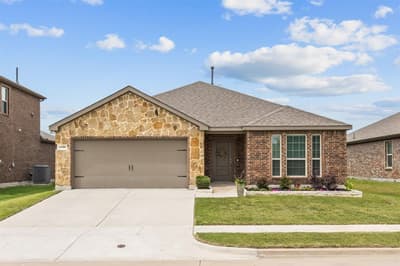 4109 Spur Trail Drive, Denton TX 76208 - Photo 3
