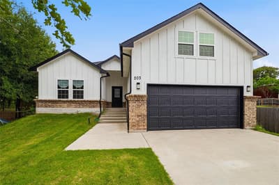 203 Pioneer Drive, Keene TX 76059