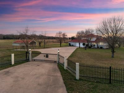 8862 County Road 4028, Kemp TX 75143