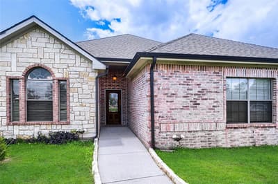 131 Avalon Drive, Princeton TX 75407 - Photo 3