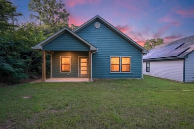 707 E Woodard Street, Denison TX 75021