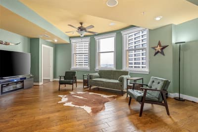 411 W 7th Street # 806, Fort Worth TX 76102