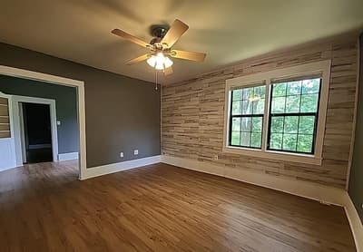 218 S Buffalo Avenue, Cleburne TX 76033 - Photo 4