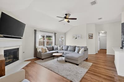 7716 Val Verde Drive, McKinney TX 75071 - Photo 5