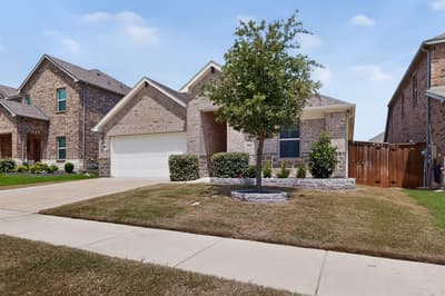 9537 Abington Avenue, Fort Worth TX 76131 - Photo 2