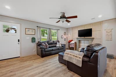 587 Kentucky Town Road, Whitewright TX 75491 - Photo 5