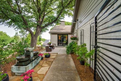318 Columbia Drive, Rockwall TX 75032 - Photo 2