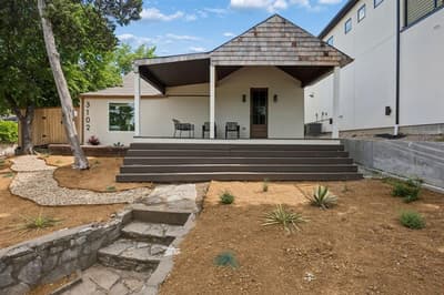 3102 W Jefferson Boulevard, Dallas TX 75211