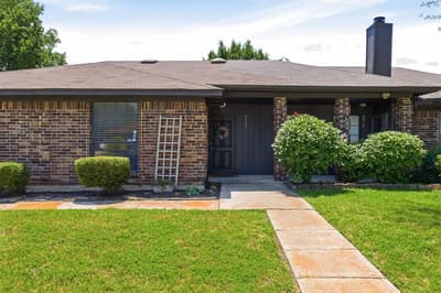 2420 Oakmont Drive, Bedford TX 76022