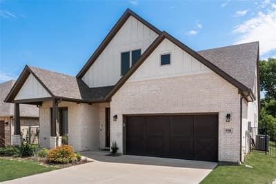 558 Torrey Pines Circle, Heath TX 75032