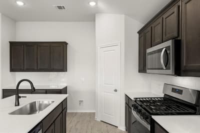 214 Bandit Trail, Terrell TX 75160 - Photo 4